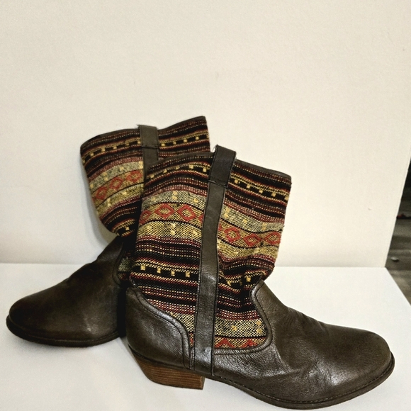 Steve Madden P Brooks brown leather boots Aztec - Picture 2 of 4